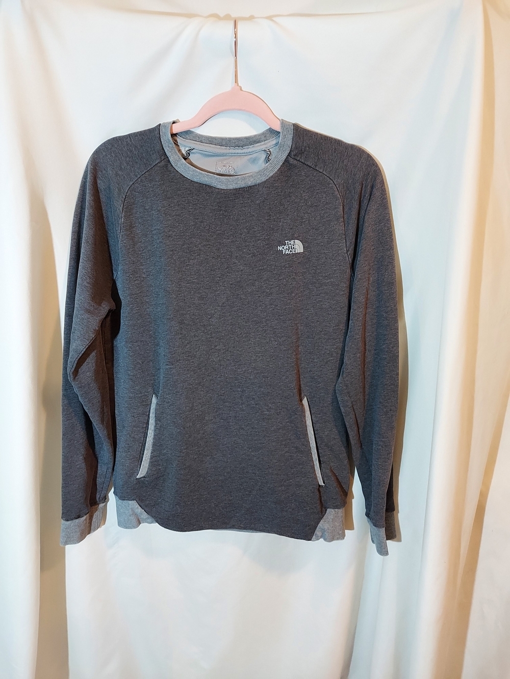 The North Face FlashDry Grey Crewneck Performance Sweatshirt S